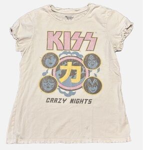 Recycled Karma Kiss distressed tee Medium 100% cotton